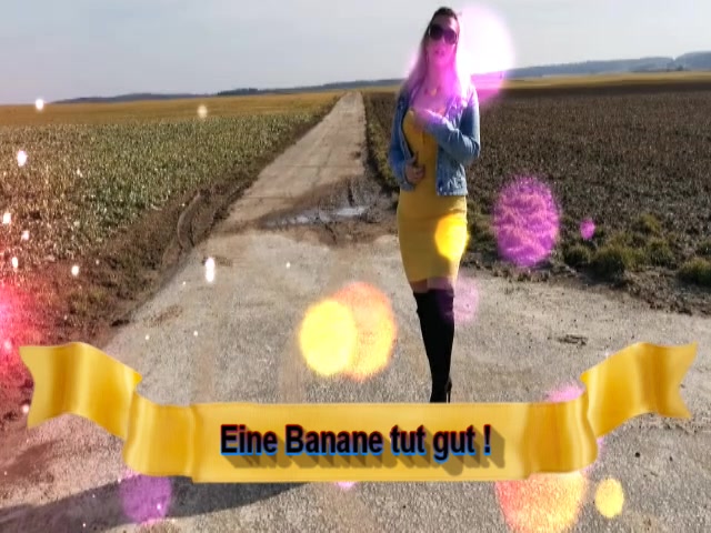 Sandybigboobs Porno Video: Eine Banane tut gut !